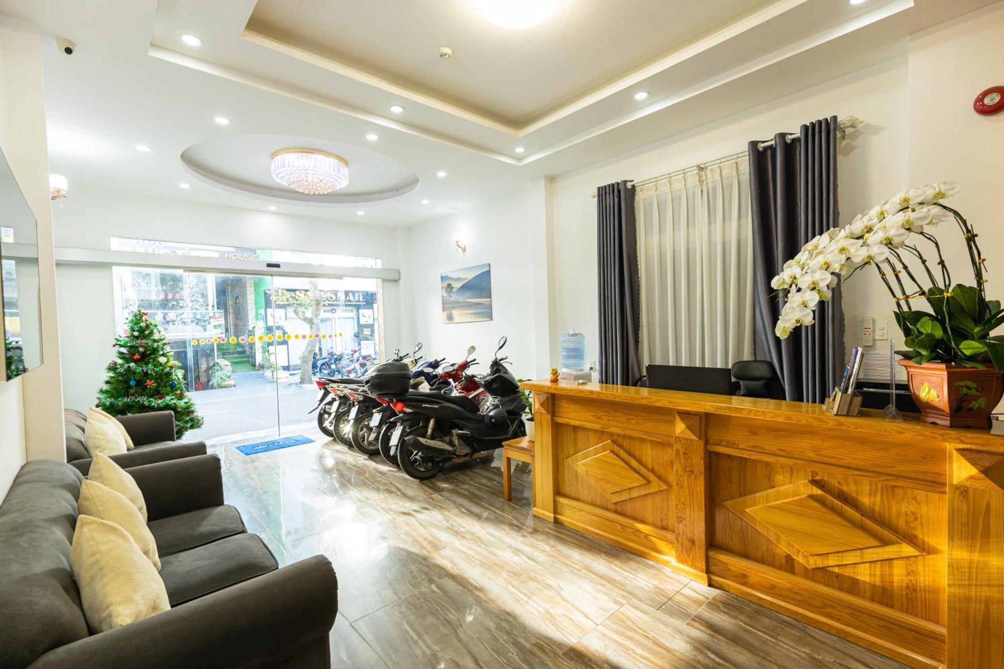 Maxim Hotel Da Lat Esterno foto
