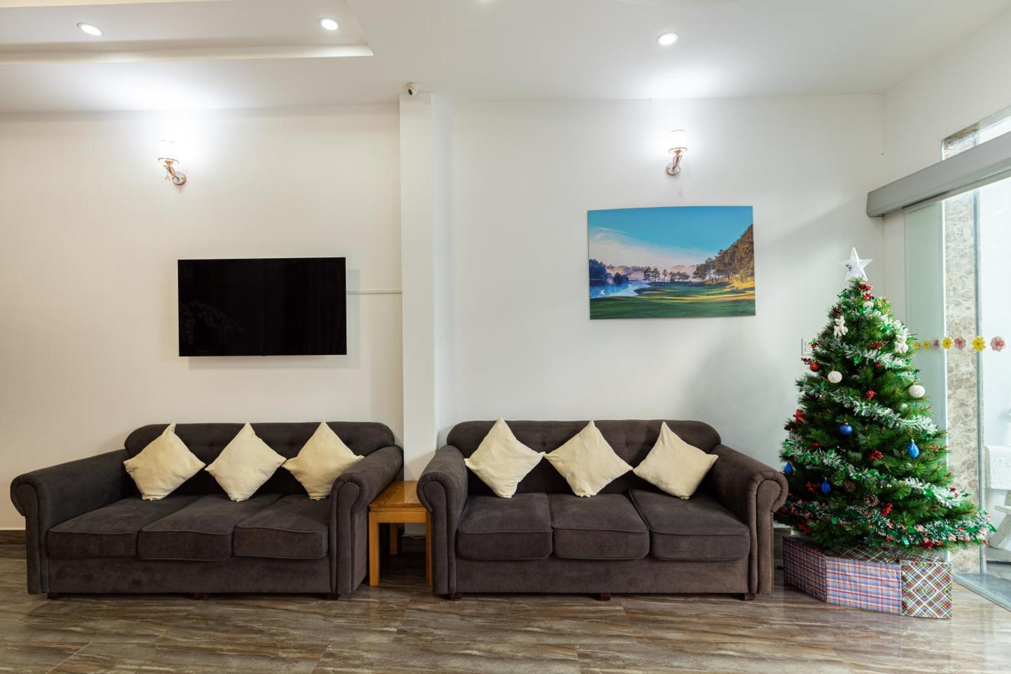 Maxim Hotel Da Lat Esterno foto