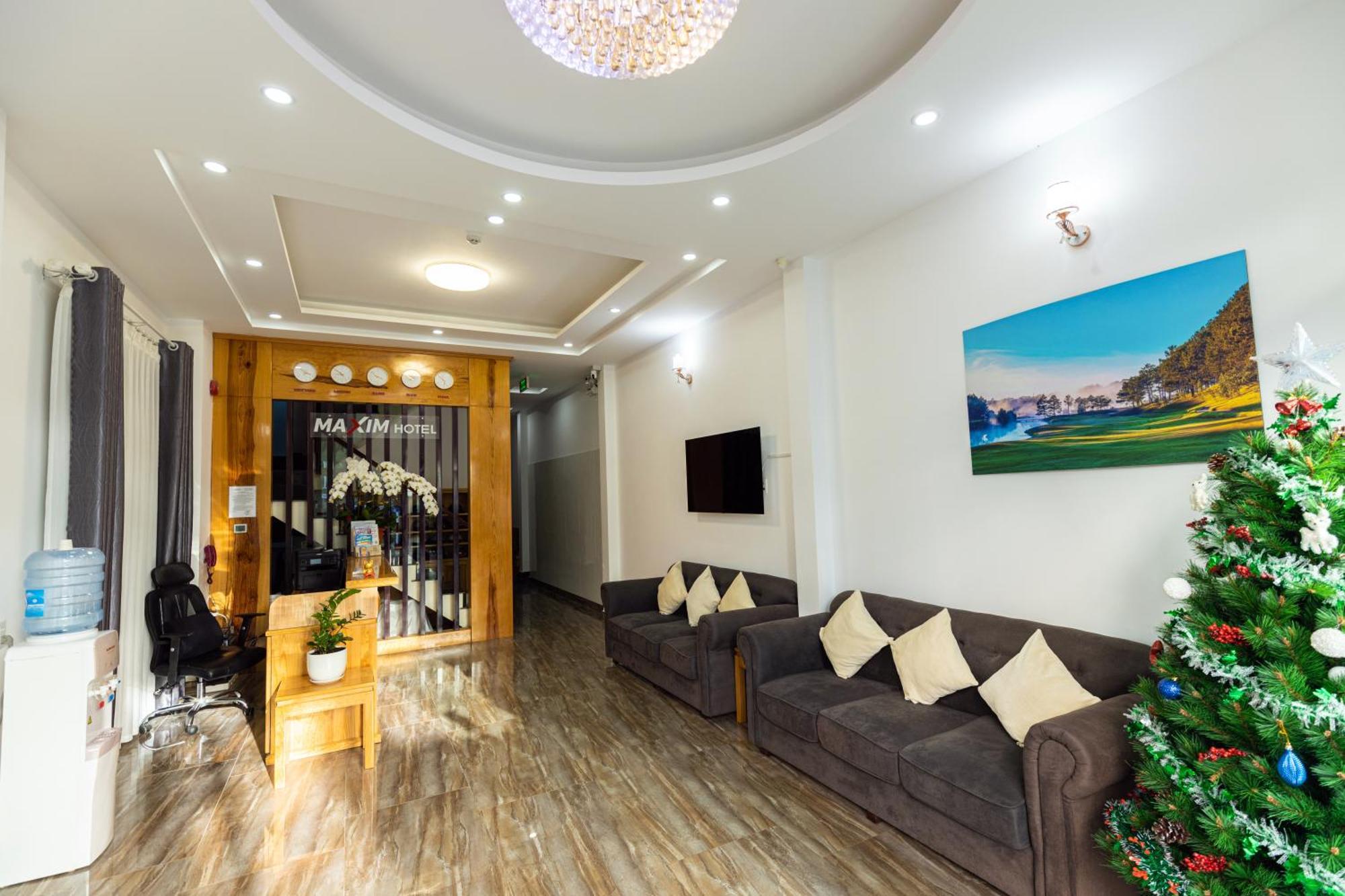 Maxim Hotel Da Lat Esterno foto